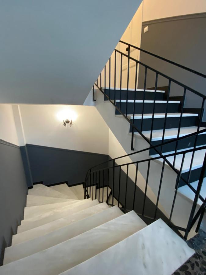 Artelie Apartment Kyparissia Esterno foto